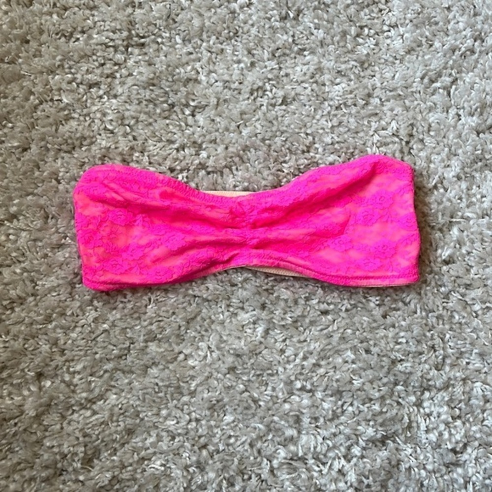Victoria’s Secret Pink Bandeau Bralette